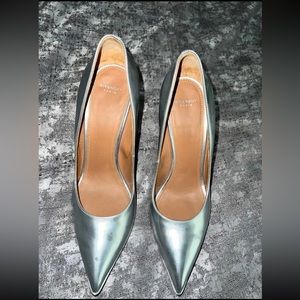 Givency Silver Pumps
